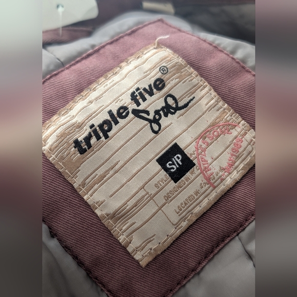 TRIPLE five Soul Women's Hooded Jacket in Mauve - Picture 14 of 15